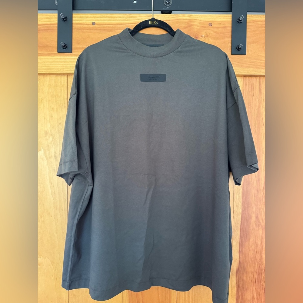 Never worn - Essentials by Fear of God - immaculate condition oversized tee